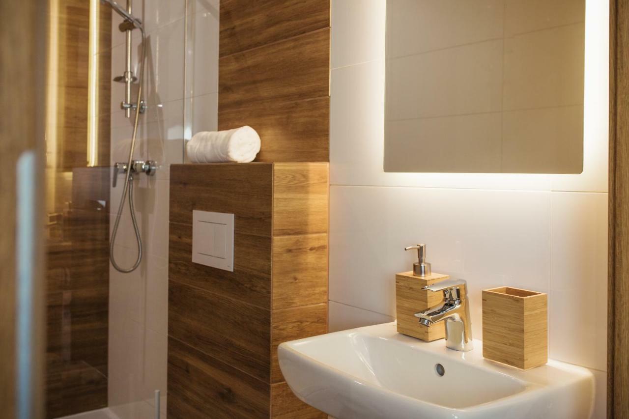 Apartamenty Szaron 250 M Do Kortow Tenisowych I Bulwarow Wislanych - Dream Apart Ustroń Eksteriør bilde